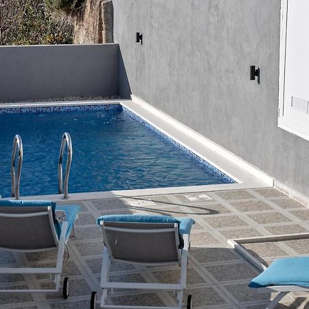 Apartment Lotte With Private Pool In The City Center! Макарска Екстериор снимка